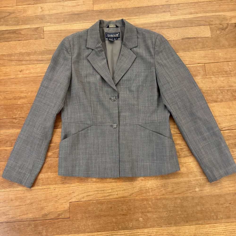 Harold's gray wool blend two button blazer jacket size 8
 b56